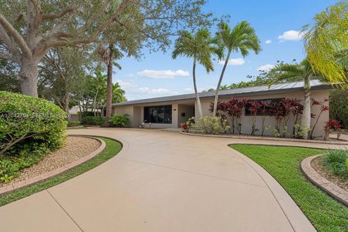 7430 Sw 142nd Ter, Palmetto Bay, FL, 33158-1654 | Card Image