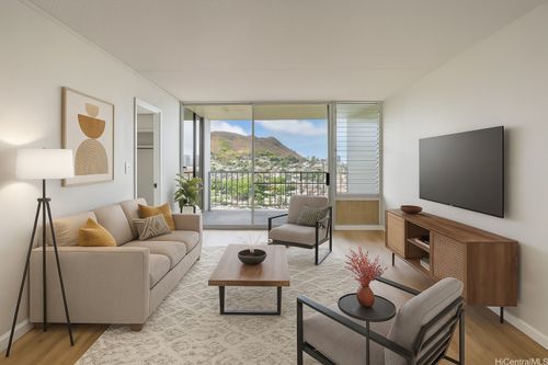 apt-1608-2029 Nuuanu Ave, Honolulu, HI, 96817-2540 | Card Image