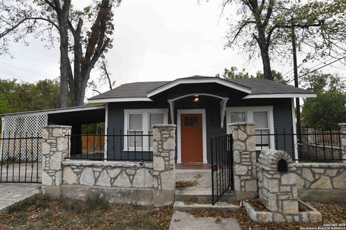 701 W Magnolia Ave, San Antonio, TX, 78212-6001 | Card Image