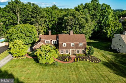 916 Bridle Ln, WEST CHESTER, PA, 19382-2111 | Card Image