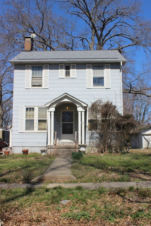 804 E 4th St, Centralia, IL, 62801-4007 | Card Image