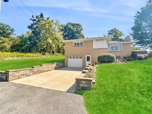 14 Josephine St, Slovan, PA, 15078-1503 | Card Image