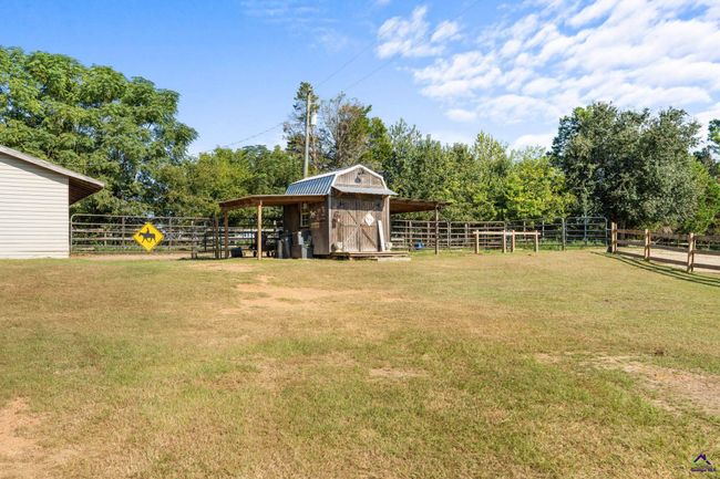 1617 Dublin Eastman Rd, House other with 5 bedrooms, 3 bathrooms and null parking in Dexter GA | Image 55