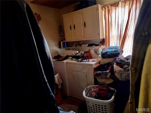 7221 N Shore Dr, Robertsville, MO, 63072-1107 | Card Image