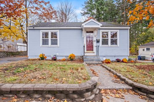 29 Crawford St, Leominster, MA, 01453-2325 | Card Image