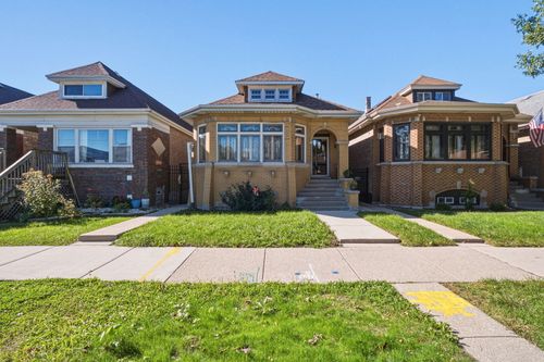 5628 S Sacramento Ave, CHICAGO, IL, 60629-2131 | Card Image
