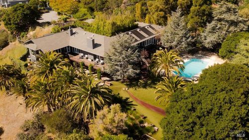 10 Morgan Lane, San Rafael, CA, 94901 | Card Image