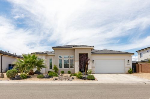 4552 S Sophia Ln, Washington, UT, 84780-2138 | Card Image