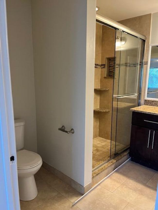9826 Kamena Cir, Condo with 3 bedrooms, 3 bathrooms and null parking in Boynton Beach FL | Image 23