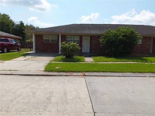 2009 Bartolo St, Meraux, LA, 70075-2442 | Card Image