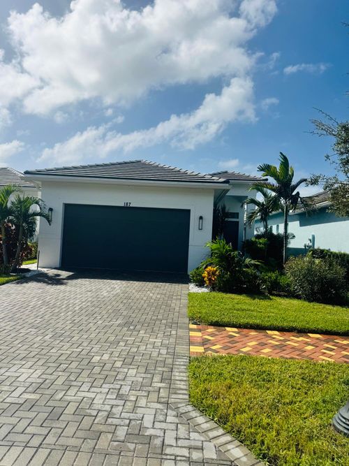187 Se Via Sangro, Port St Lucie, FL, 34952-6261 | Card Image