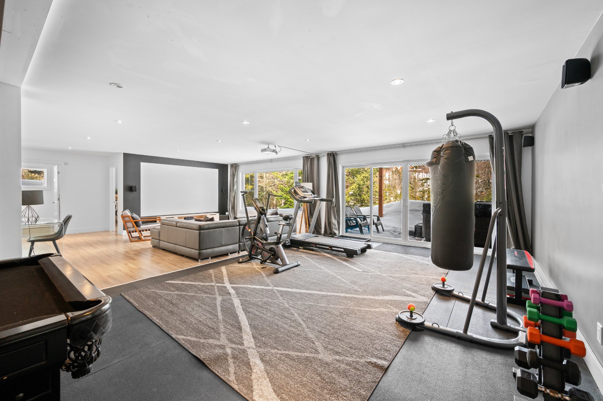 Residential in Mille-Isles 3