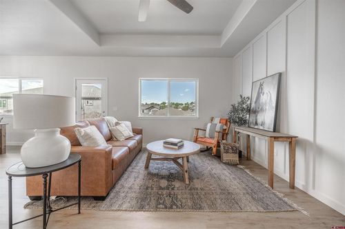 621 Carbonero Ave, Montrose, CO, 81403 | Card Image