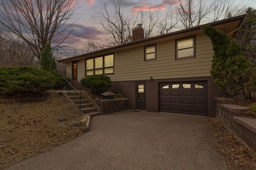 8400 Falk Ave, Northfield, MN, 55057-4457 | Card Image