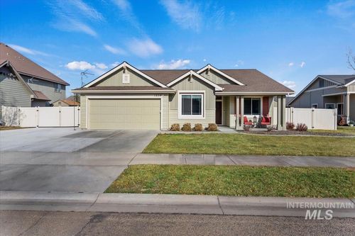 1254 E Oakbrook Ct, Meridian, ID, 83642-4905 | Card Image