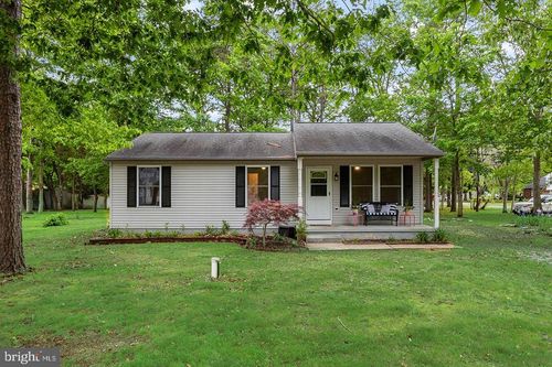 109 6th Ave Avenue, CHESILHURST, NJ, 08089 | Card Image