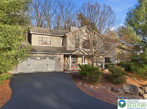 6 Fieldstone Ct, Lake Harmony, PA, 18624 | Card Image