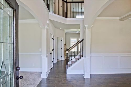 4042 Golden Gate Way, Buford, GA, 30518-1811 | Card Image
