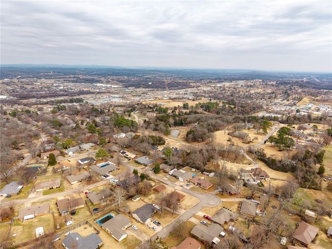 1206 Blueberry Hill St, House other with 3 bedrooms, 2 bathrooms and null parking in Van Buren AR | Image 40