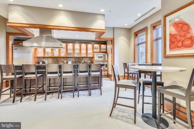 UNIT-805 - 11990 Market St, Condo with 3 bedrooms, 2 bathrooms and null parking in RESTON VA | Image 41