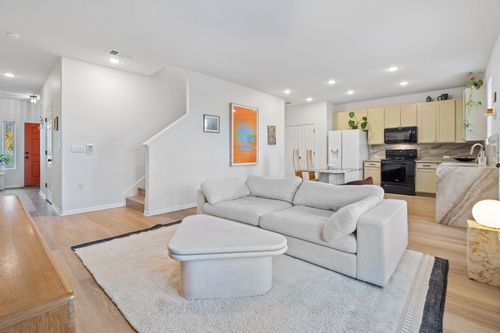 6703 Routenburn St, Austin, TX, 78754-3994 | Card Image