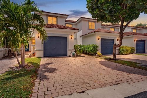4822 Nw 114th Ct, Doral, FL, 33178 | Card Image