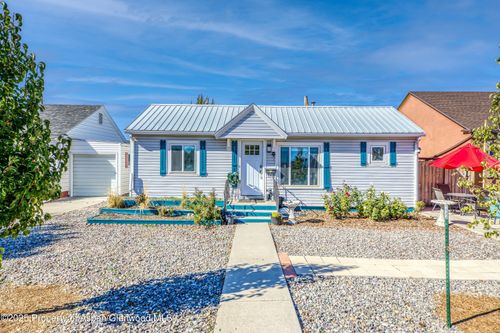 1037 N 1st St, Montrose, CO, 81401-3713 | Card Image