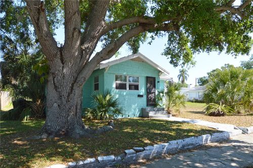 2351 25th Ave S, ST PETERSBURG, FL, 33712-3527 | Card Image