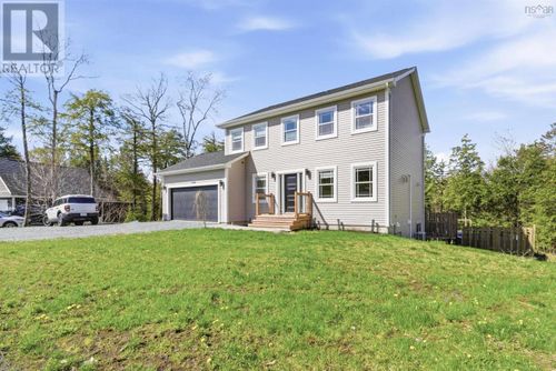 351 Joan Dr, Beaver Bank, NS, B4E3J4 | Card Image