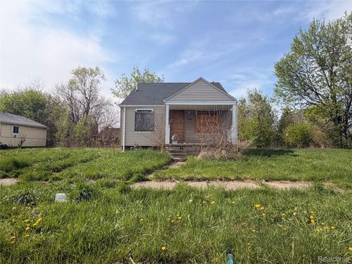 11159 Findlay St, Detroit, MI, 48205-4711 | Card Image