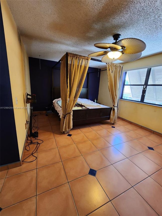 12320 - 12320 Nw 11 Th Ct, Townhouse with 2 bedrooms, 2 bathrooms and null parking in Pembroke Pines FL | Image 16
