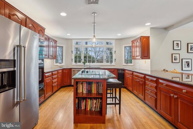6 Woodford Ln, House other with 5 bedrooms, 4 bathrooms and null parking in Malvern PA | Image 19