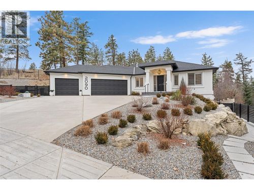 2090 Chilcotin Cres, Kelowna, BC, V1V2P2 | Card Image