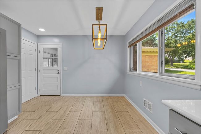 127 Viewcrest Dr, House other with 3 bedrooms, 2 bathrooms and null parking in Irondequoit NY | Image 11