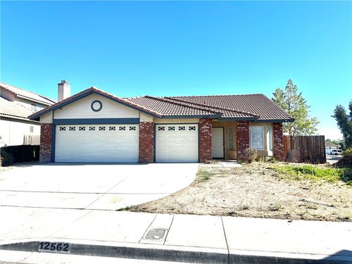 12562 El Dorado Ct, Victorville, CA, 92392 | Card Image