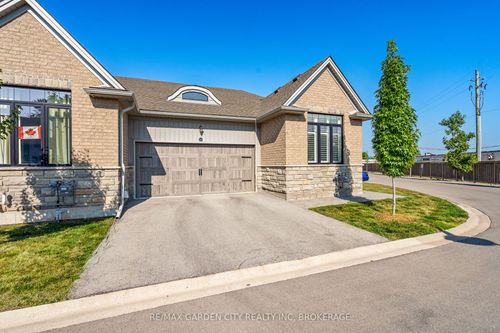 54 Borden Trail, Welland, ON, L3C0H1 | Card Image