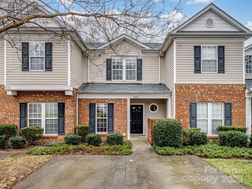 223 Ross Moore Ave, Charlotte, NC, 28205-7975 | Card Image