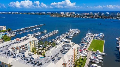 524-806 E Windward Way, Lantana, FL, 33462-8011 | Card Image