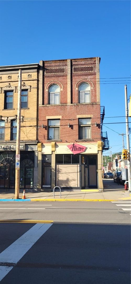 4730 Liberty Ave, Bloomfield, PA, 15224-2058 | Card Image