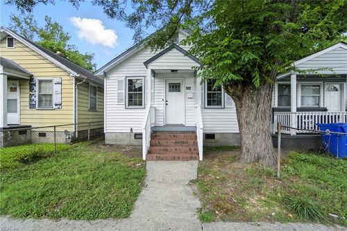 1027 23rd St, Newport News, VA, 23607-4703 | Card Image