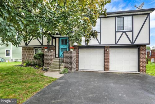 762 Tamarack Trl, READING, PA, 19607-3105 | Card Image
