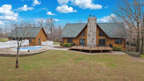 7467 Walshville Trl, Hillsboro, IL, 62049-3928 | Card Image