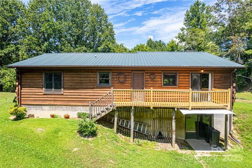 60 Treadway Dr, Marshall, NC, 28753-5601 | Card Image
