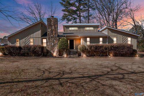 109 Covered Bridge Rd, Rainbow City, AL, 35906-6100 | Card Image