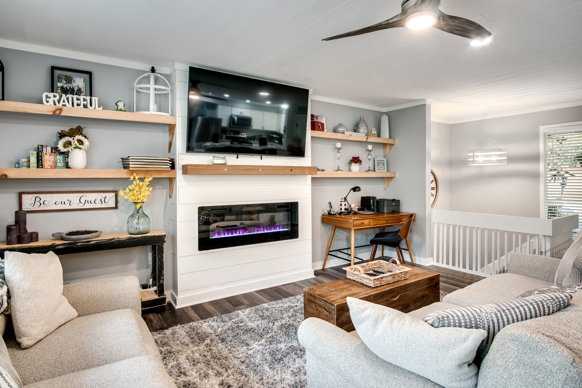 Residential in Sapphire 5