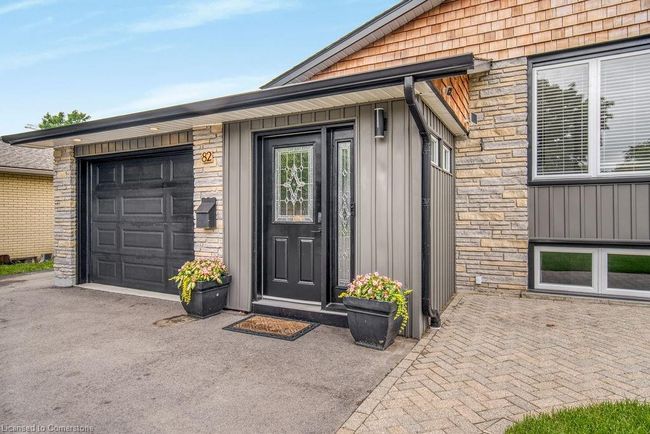 82 Shea Cres, House other with 6 bedrooms, 2 bathrooms and 8 parking in Kitchener ON | Image 4