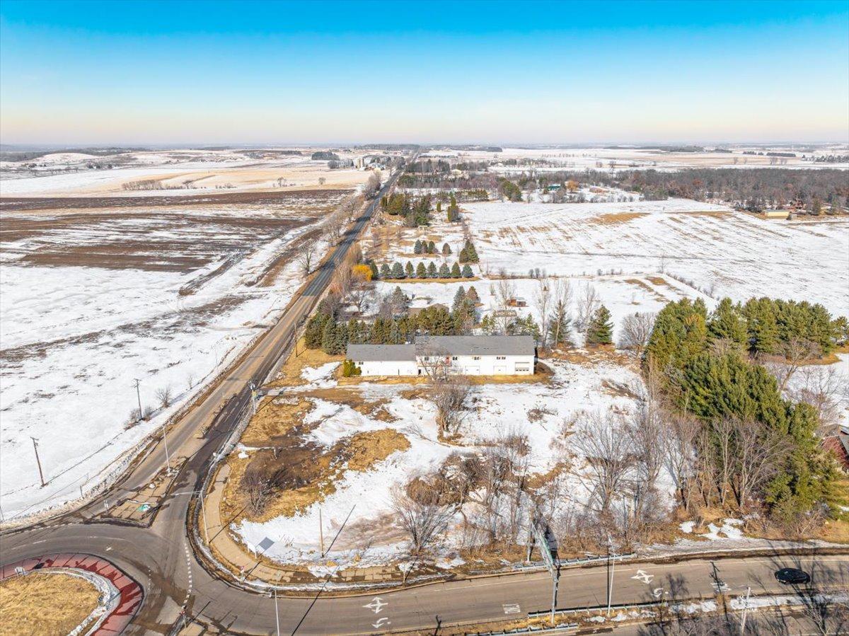 Commercial Sale in Roberts 4