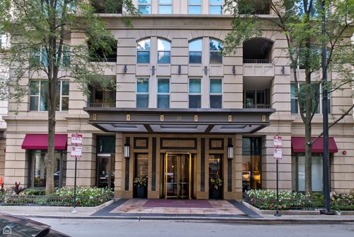 apt-904-25 Superior St, Chicago, IL, 60611-2549 | Card Image