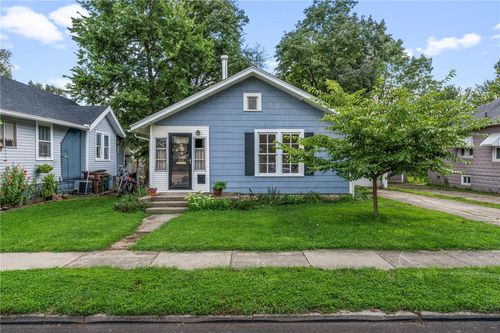 402 Greene St, Fairborn, OH, 45324-4637 | Card Image
