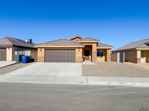 4168 S Hinckley Dr, Yuma, AZ, 85365-7317 | Card Image